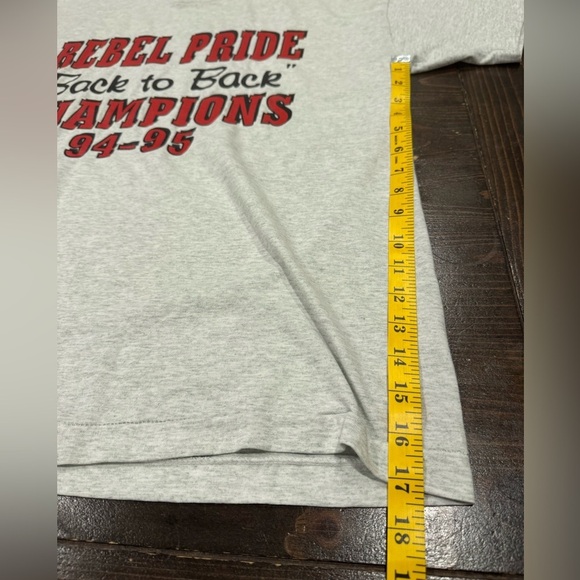 Vtg. 94’ - 95’ Champions T-Shirt - Picture 5 of 5